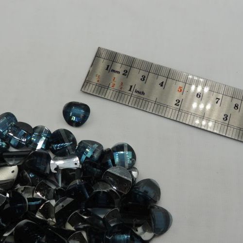 تصویر سنگ دوختنی رزینی  گرد سایز سه 