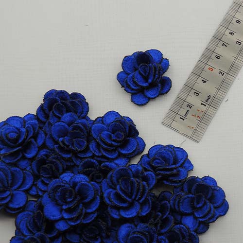 سبز آّبی روشن گل پارچه‌ای برجسته رز گلدوزی خرید و قیمت رنگ1