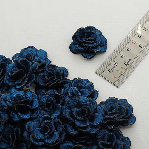 سبز آّبی روشن گل پارچه‌ای برجسته رز گلدوزی خرید و قیمت رنگ3