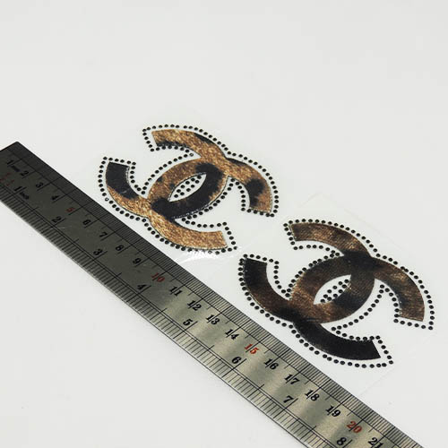 تصویر ترکیب برچسب ونگین اتویی مدل گوچی