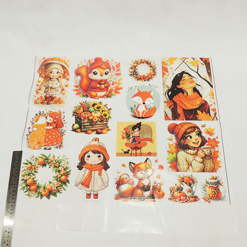 برچسب اتویی نیم متری مدل پاییز